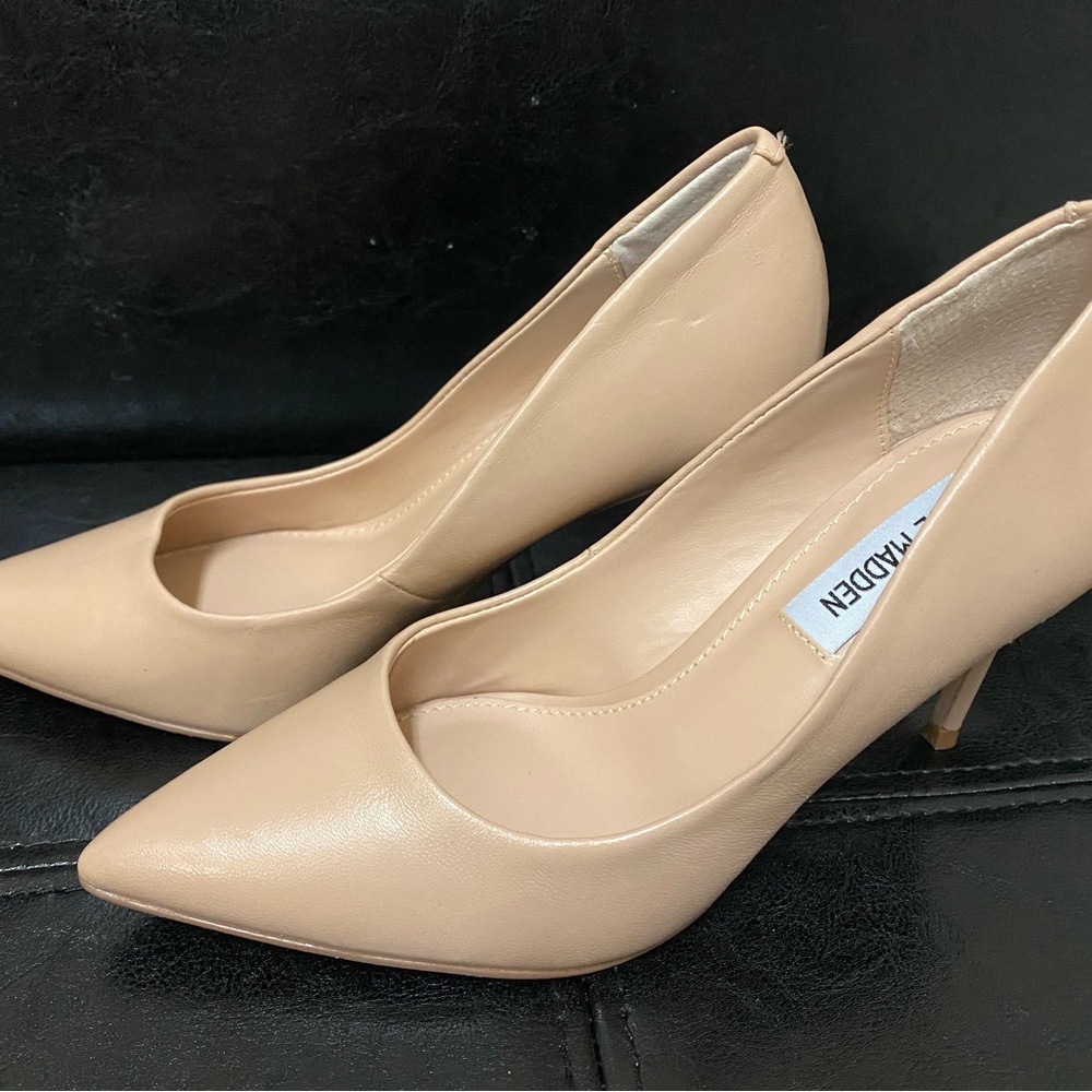 Classic nude high heels